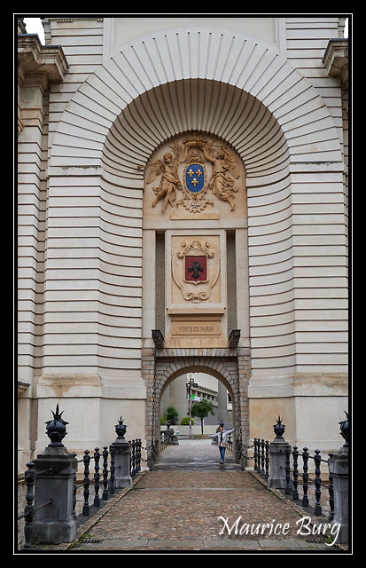 41_Porte de Paris